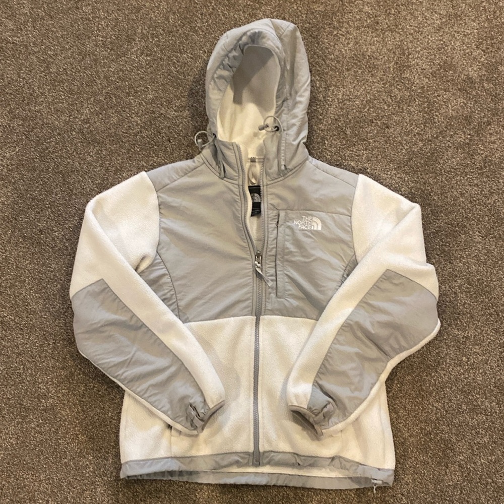 The North Face women’s jacket. Small